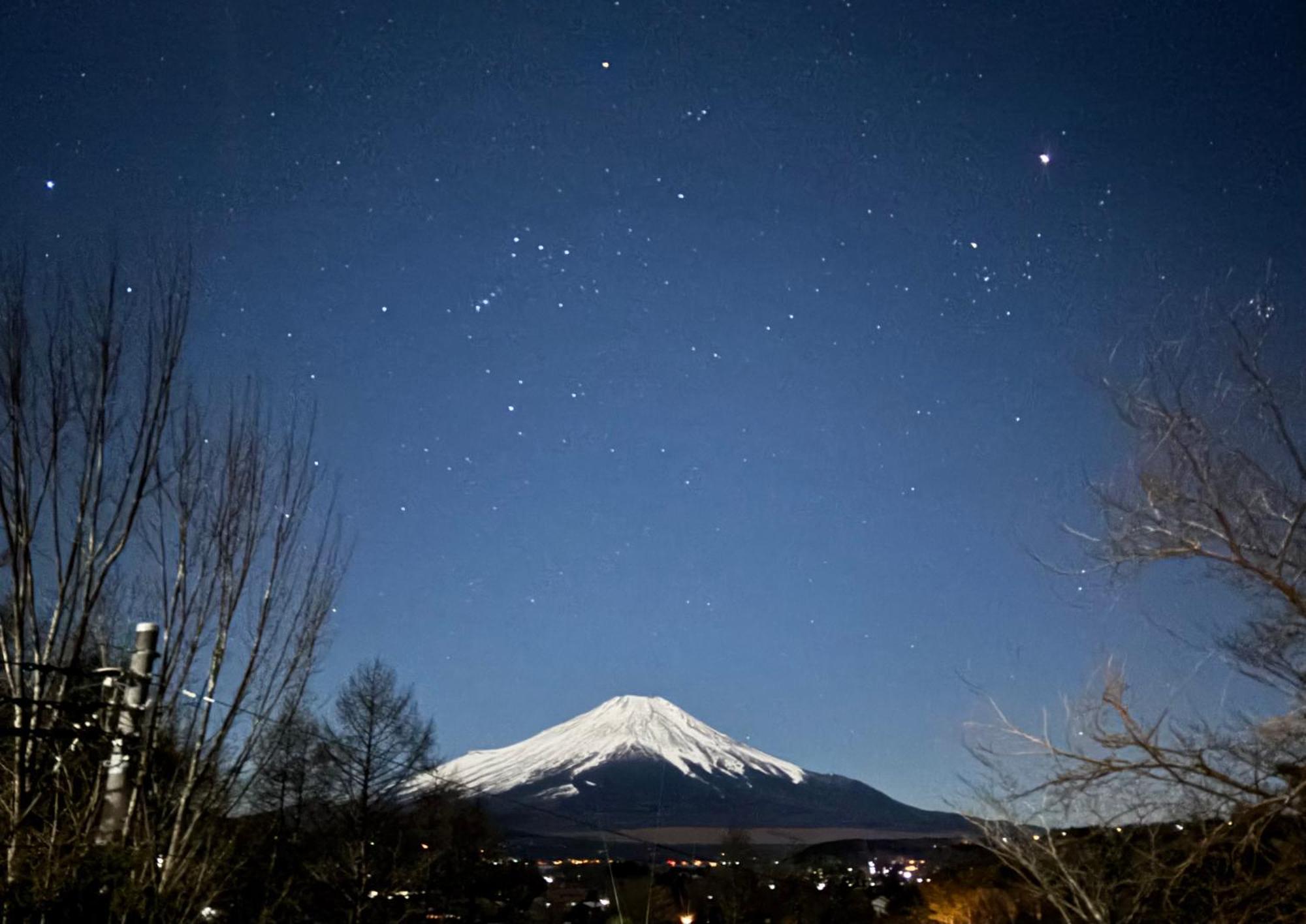 Tj Resort Yamanakako Luxury Large Villa With Mt. Fuji, Sauna Bbq Max 25 Eksteriør billede